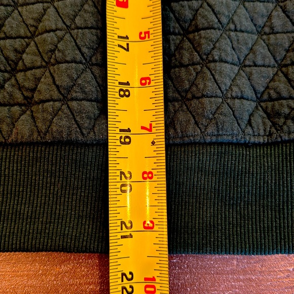 Bohme Women’s Quilted Puff Sleeve Sweatshirt Top Blouse size XS Forest Green - Picture 9 of 9